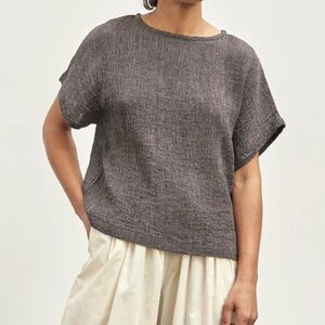 $168 Black Crane Cotton Sleeved Gray Small Top